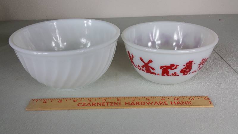 Anchor Hocking  Fire King Dutch Windmill  Mixing Bowls