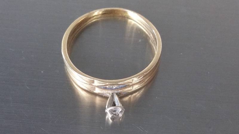 14K White & Yellow Gold Ring