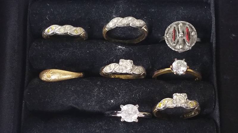 (8) Ladies Rings