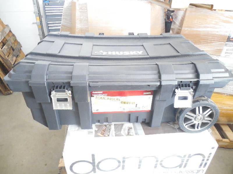 lot 36 image: Husky 35 in. Mobile Job Box