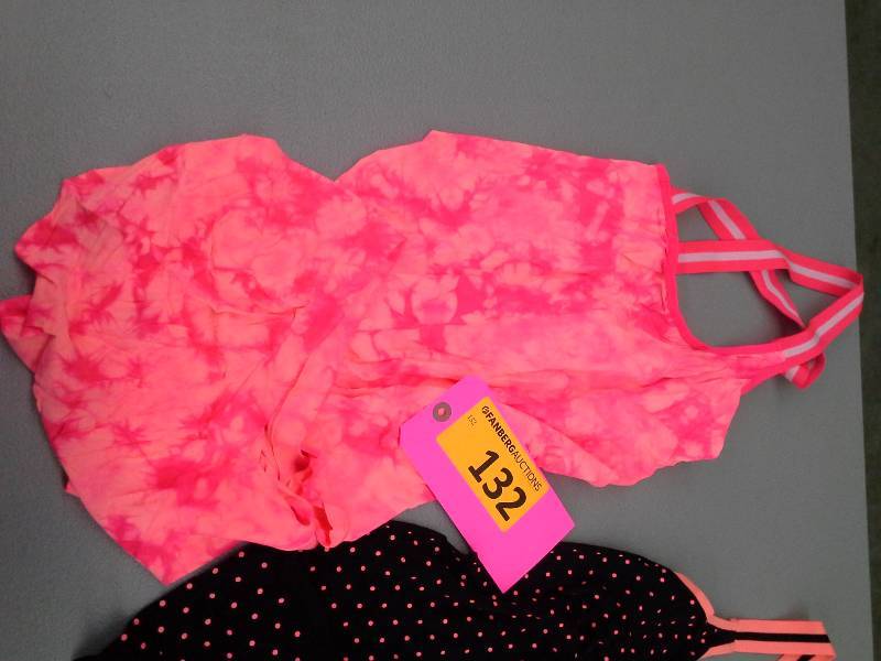lot 132 image: Kids Clothing