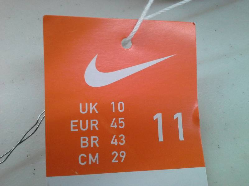 lot 135 image: Nike Sandals