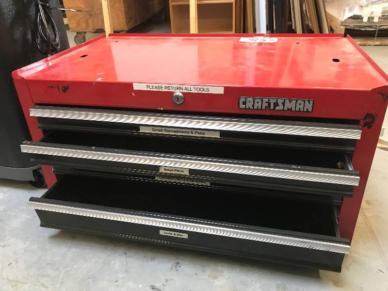 lot 516 image: CRAFTSMAN TOOL BOX