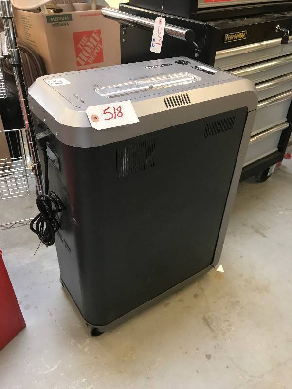 lot 518 image: FELLOWES HEAVY DUTY PAPER SHREDDER