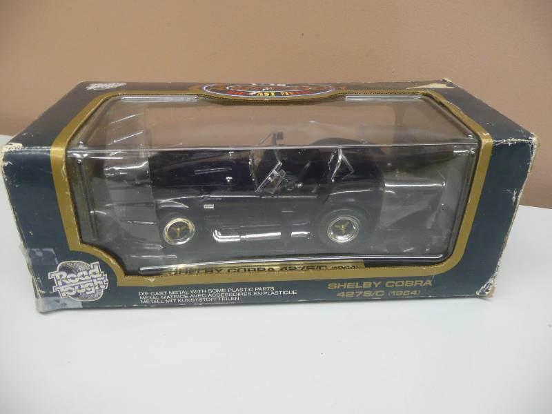 lot 31 image: 1964 SHELBY COBRA 427SC CLASSIC ROAD TOUGH 118 DIECAST METAL BLACK COLLECTIBLE - NEVER OUT OF BOX - SEE PICTURES