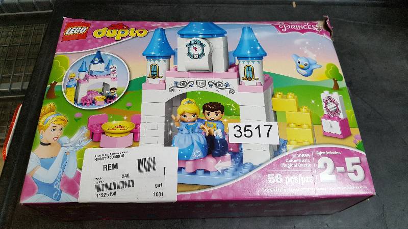 lot 3517 image: LEGO DUPLO Disney Princess Cinderellas Magical Castle 56-Pc. Building Set - 10855