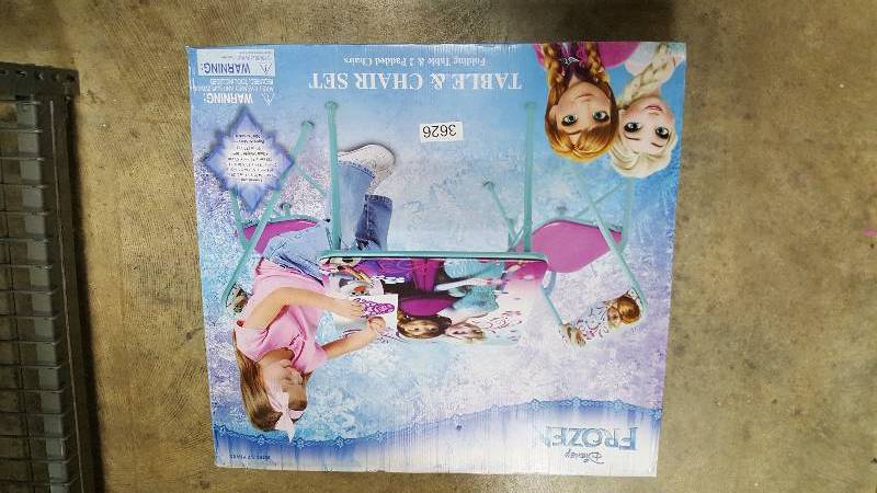 lot 3626 image: Disney Frozen Activity Table Set