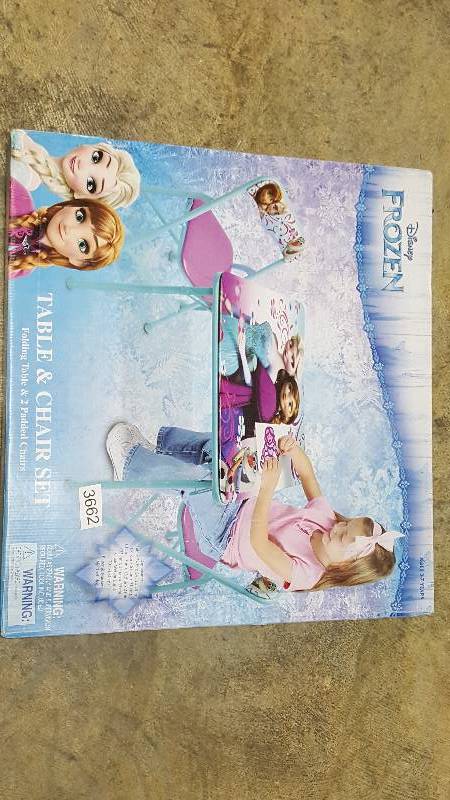 lot 3662 image: Disney Frozen Activity Table Set