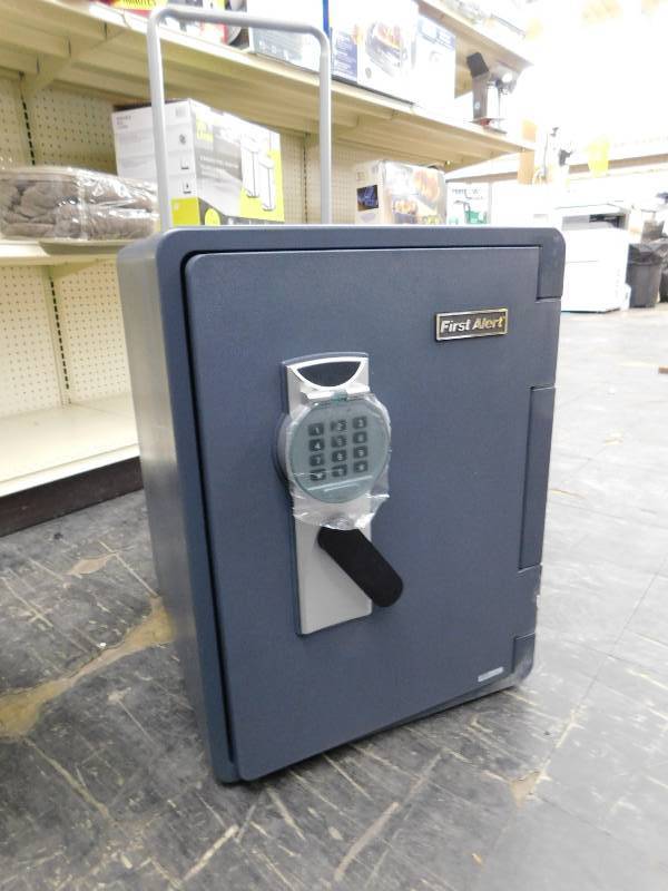 FIRST ALERT FIRE SAFE