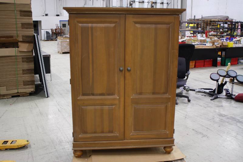 lot 44A image: Wooden Computer Entertainment Center