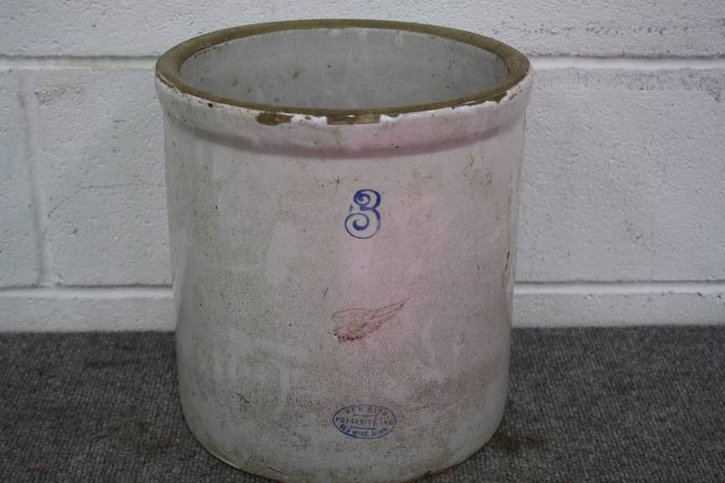 lot 18A image: Redwing 3 Gallon Crock