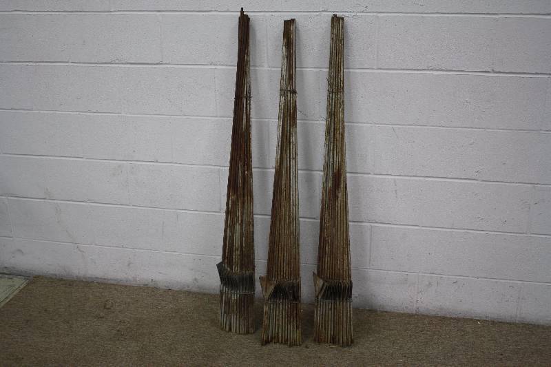 lot 23 image: Metal Fence Stacks