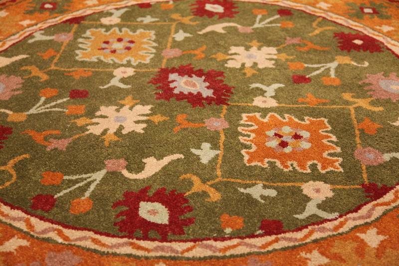 lot 137 image: 6ft Round Rug (Rug #621)