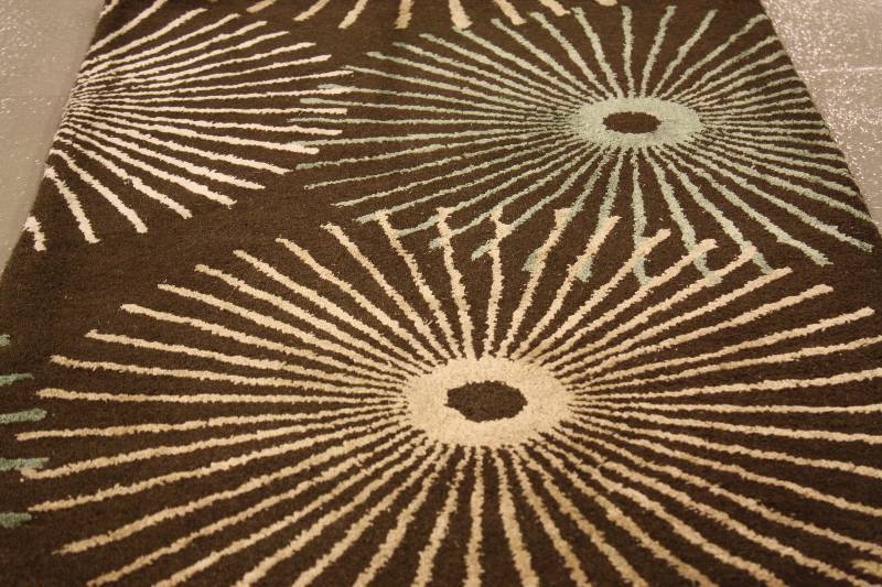 lot 170 image: 4.5ft Placemat Rug (Rug #46)