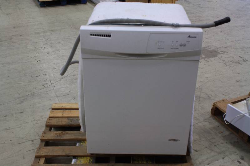 lot 95 image: Amana Dish Washer