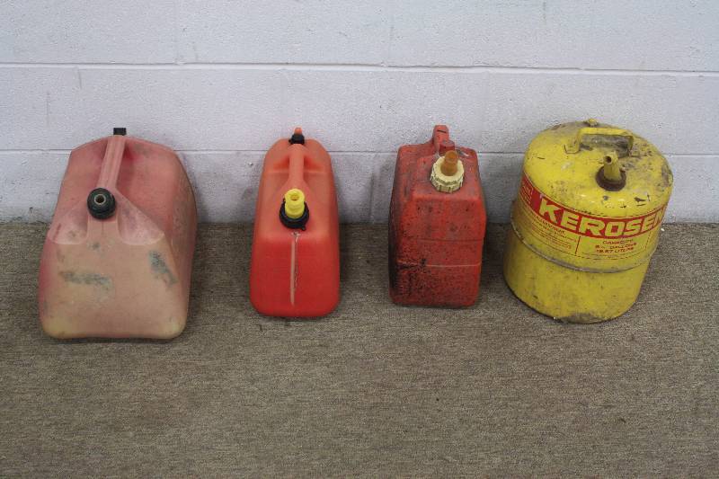 lot 246 image: 4 Gas Cans