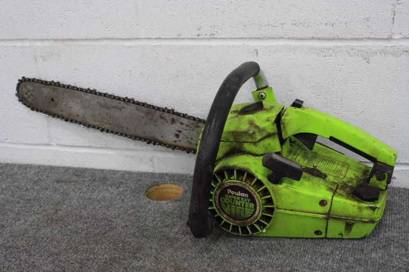 lot 119 image: Poulan 16 Chainsaw