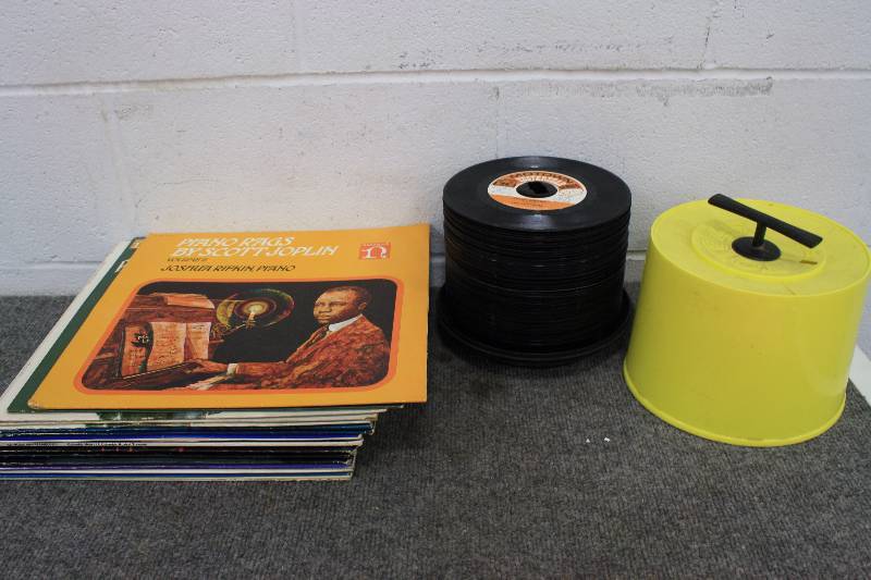 lot 242 image: Record Lot 12 and 7