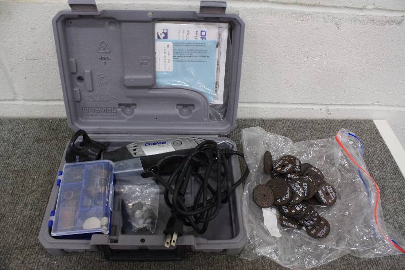 lot 122 image: Dremel 3000
