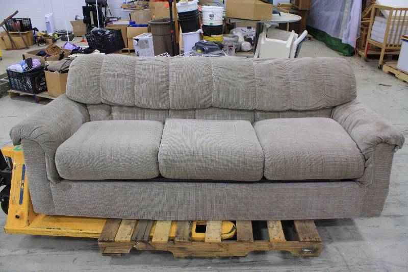 lot 238 image: Hide A Way Sofa