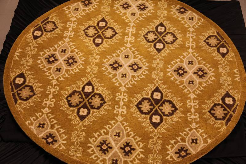 lot 30B image: 6ft Round Rug (Rug #612)