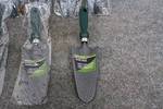 lot 102 image: 8 Transplanter Shovels - Garden Shovels
