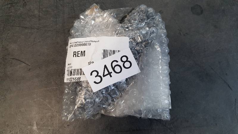 lot 3468 image: Grey Flannel 2 Oz. EDT Spray by Geoffrey Beene