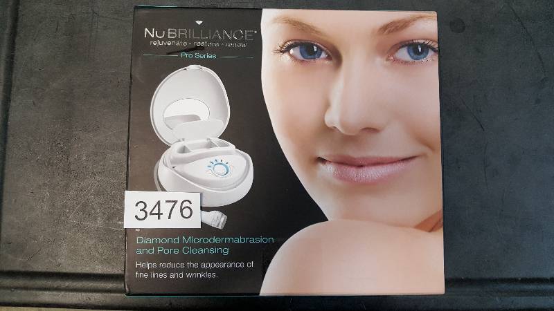 lot 3476 image: NuBrilliance Microdermabrasion System - Light Pink