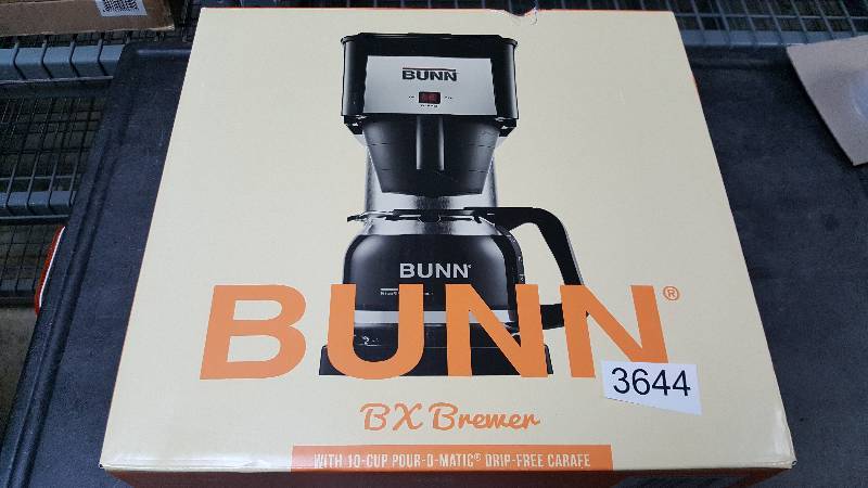 lot 3644 image: Bunn 10-Cup Classic Coffeemaker - Black