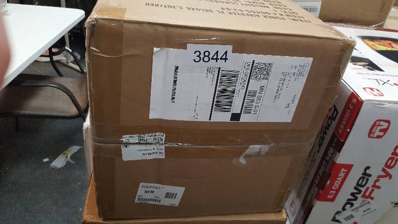 lot 3844 image: Power AirFryer XL - 5.3-Qt. - Red