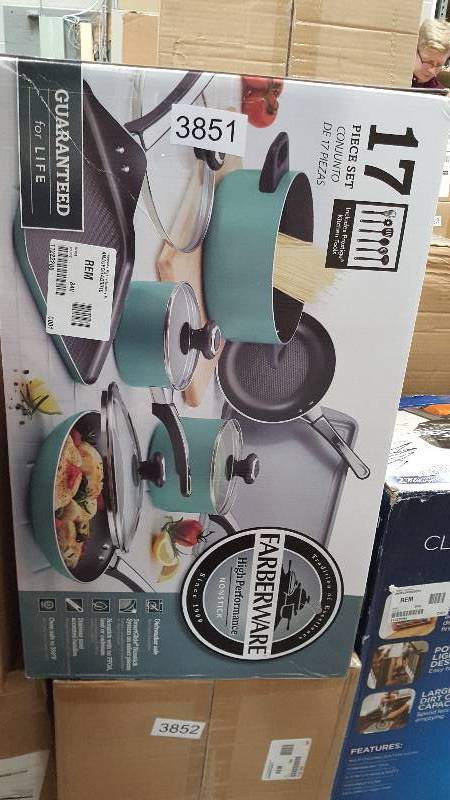 lot 3851 image: Farberware High Performance 17-Pc. Nonstick Aluminum Cookware Set - Aqua