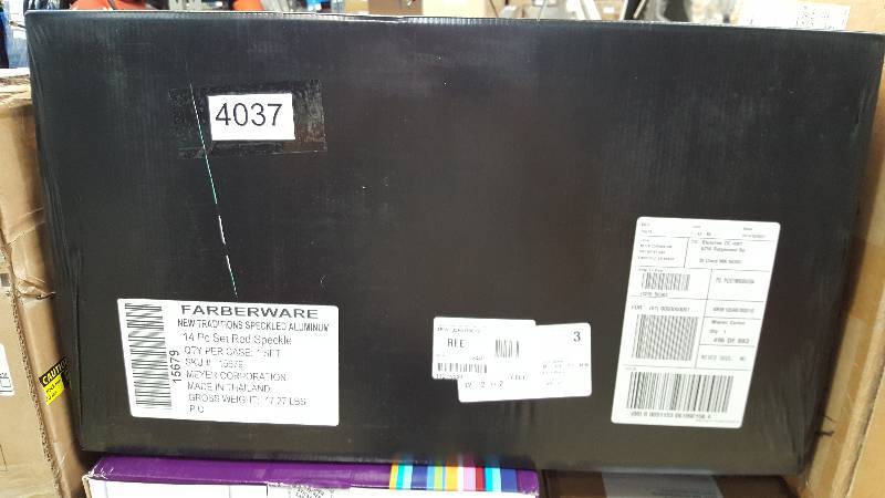 lot 4037 image: Farberware New Traditions 14-Pc. Cookware Set - Red