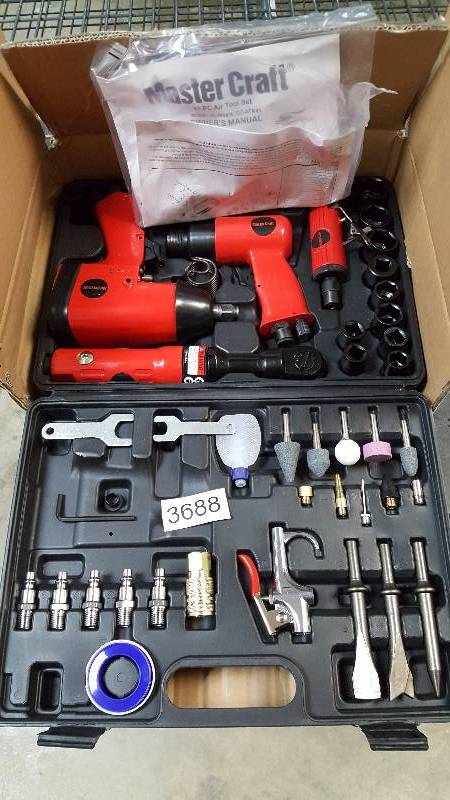 lot 3688 image: Master Craft 41-pc. Air Tool Set