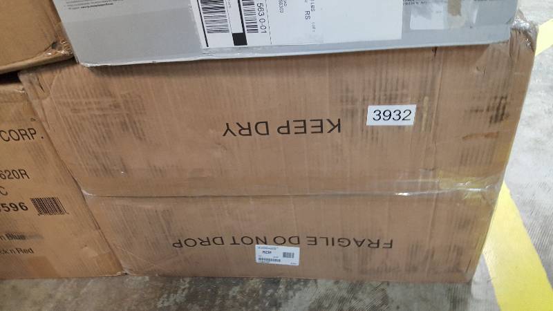 lot 3932 image: iTrak by Encore 400-Watt Bluetooth CD Stereo System - BT9278MO