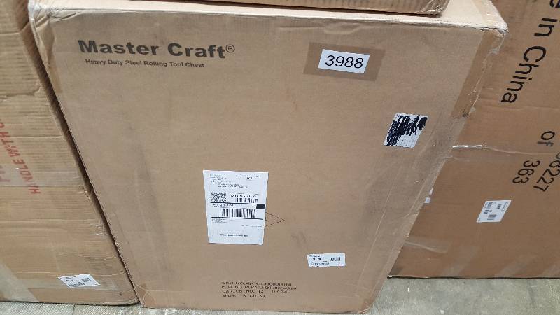 lot 3988 image: Master Craft Heavy-Duty Steel Rolling Tool Chest