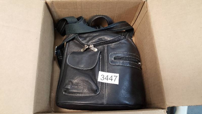 lot 3447 image: Royce Leather Luxury 10 Tablet Backpack