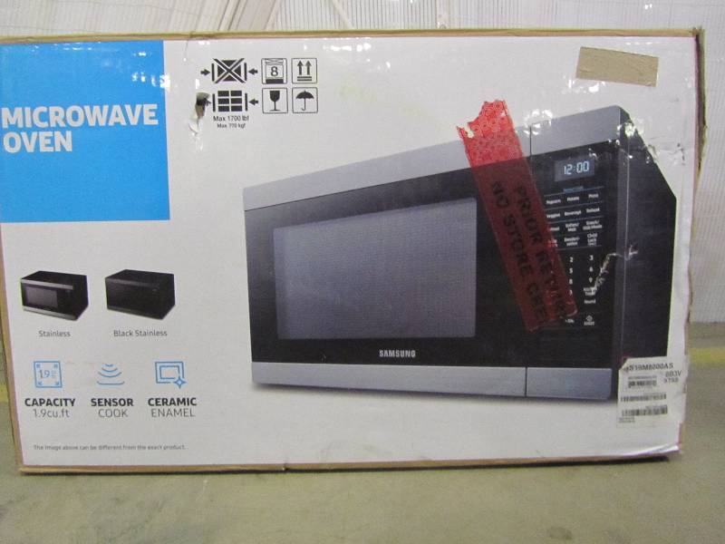 lot 58 image: Samsung 1.9 cu. ft. Countertop Microwave in Stainless Steel with Ceramic Enamel Interior