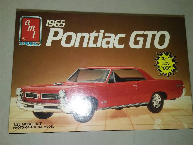lot 43 image: NIB AMT ERTL 1965 Pontiac GTO #6593