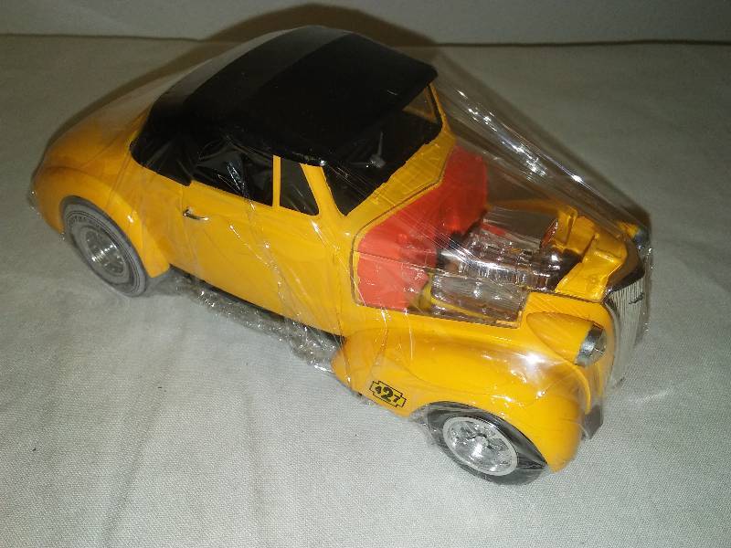 lot 135 image: Hot Rod Convertible with 427, assembled