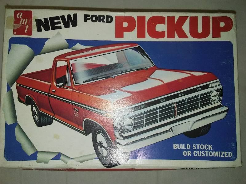 lot 140 image: NIB, AMT NEW Ford Pickup, Rare, T387, F350 Ranger XLT