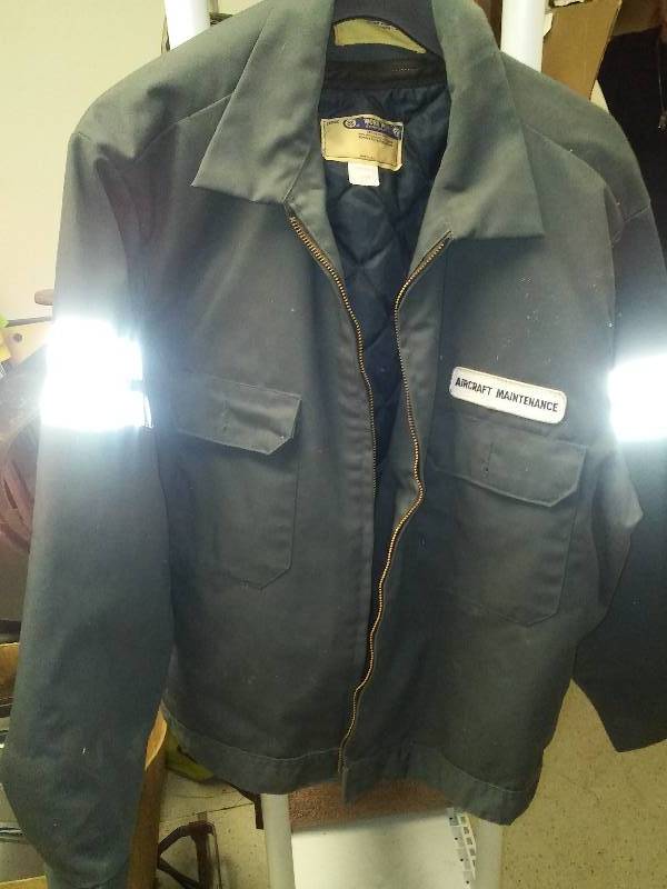 lot 57 image: Large Mens Jacket, Aircraft Maintenance,