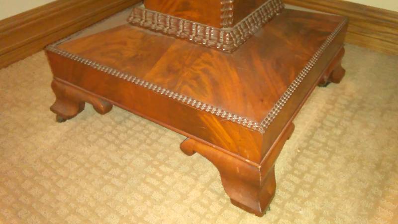 lot 53 image: Wood Table, Superb Condition TABLE ONLY