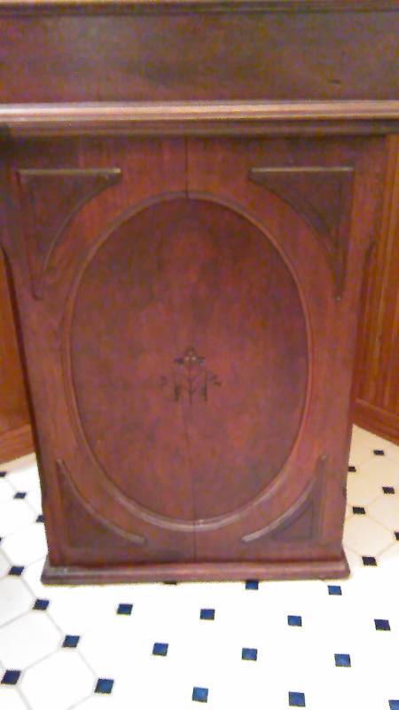 lot 71 image: Vintage Multi use Stand, opens from the front and back