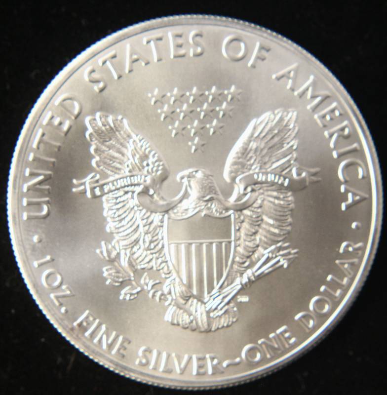 2014 AMERICAN SILVER EAGLE 1 TROY OZ. .999 FINE SILVER DOLLAR