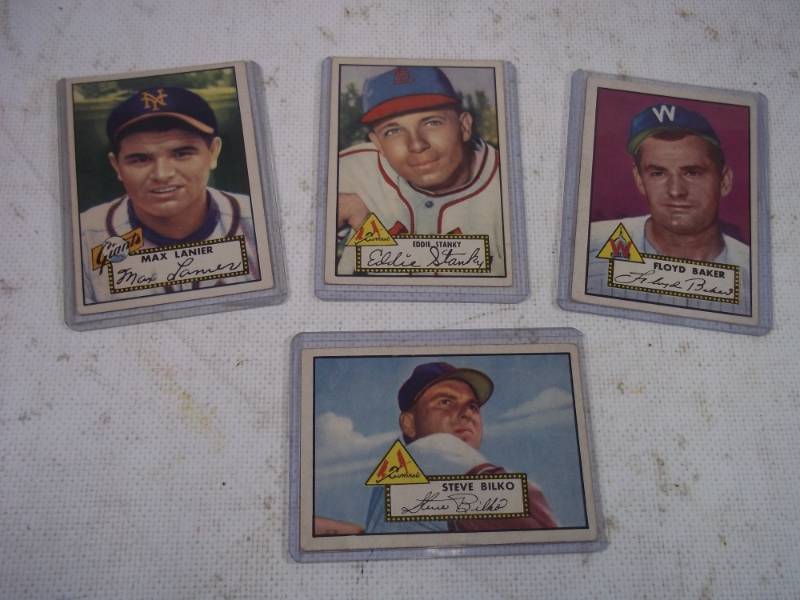lot 28 image: 4 1952 Topps Baseball Cards Nice Condition RARE