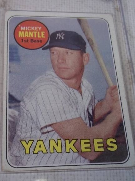 lot 101 image: 1969 Topps Mickey Mantle Authentic