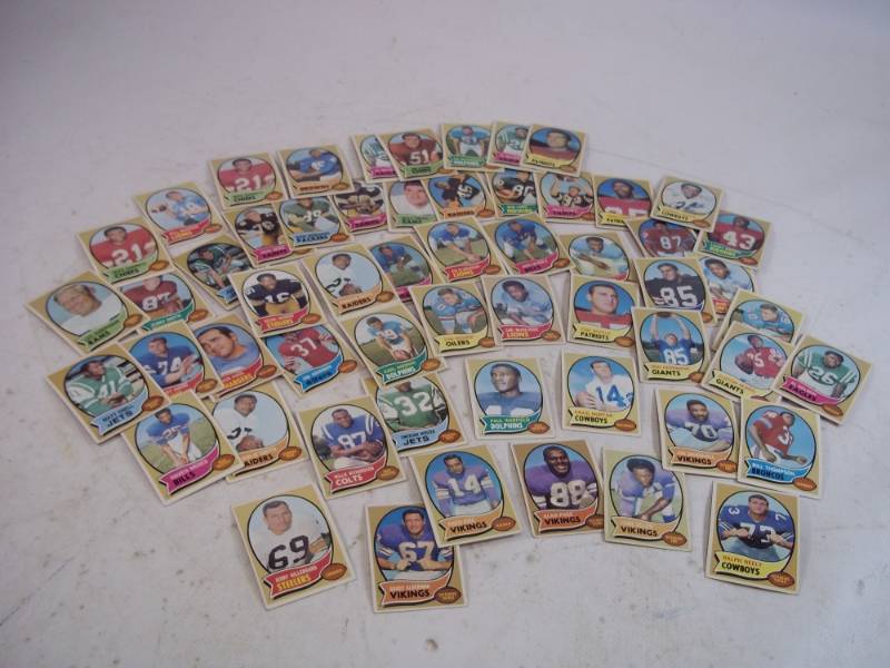 lot 116 image: 50 Plus 1970 Topps Football Cards