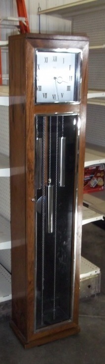lot 164 image: Ridgeway Grandmother Clock