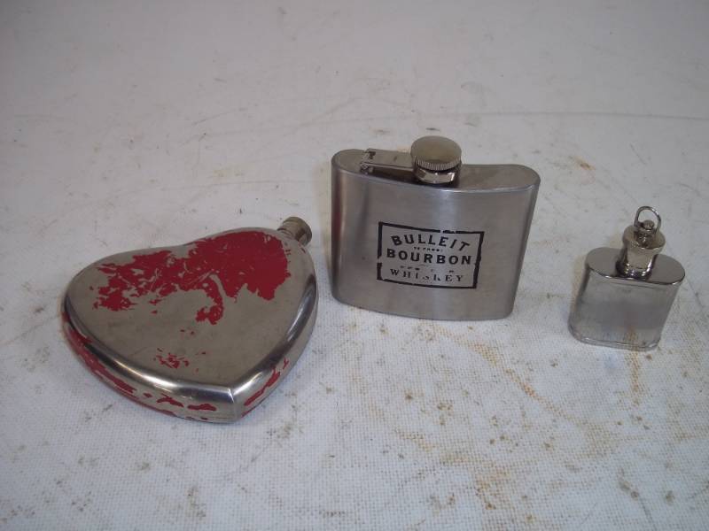 lot 167 image: 3 Liquor Flasks