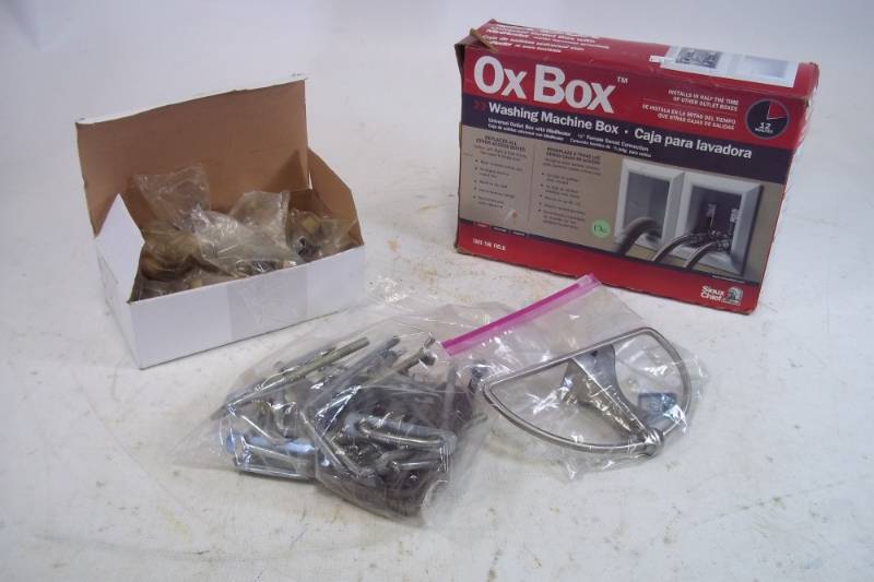 lot 176 image: Hardware Lot